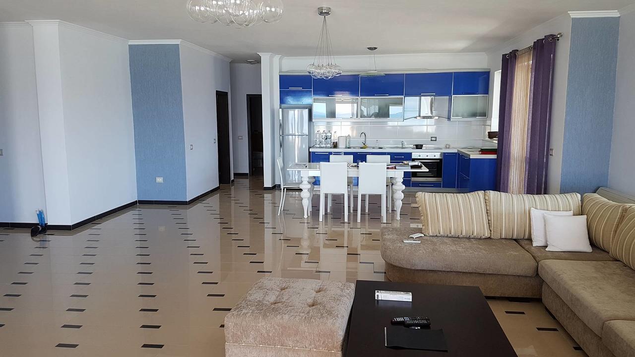 Apartmán Sea Front Penthouse Sarandë Exteriér fotografie